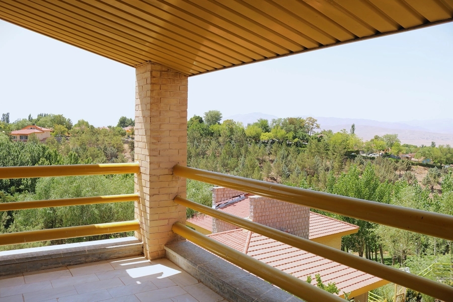 واحد تک خواب در دهکده چادگان - 18