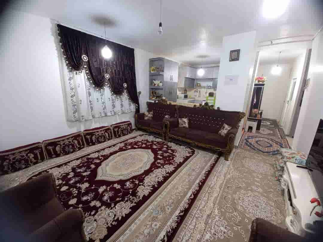 عکس آپارتمان دوخوابه در خیابون حرم به حرم - گناوه