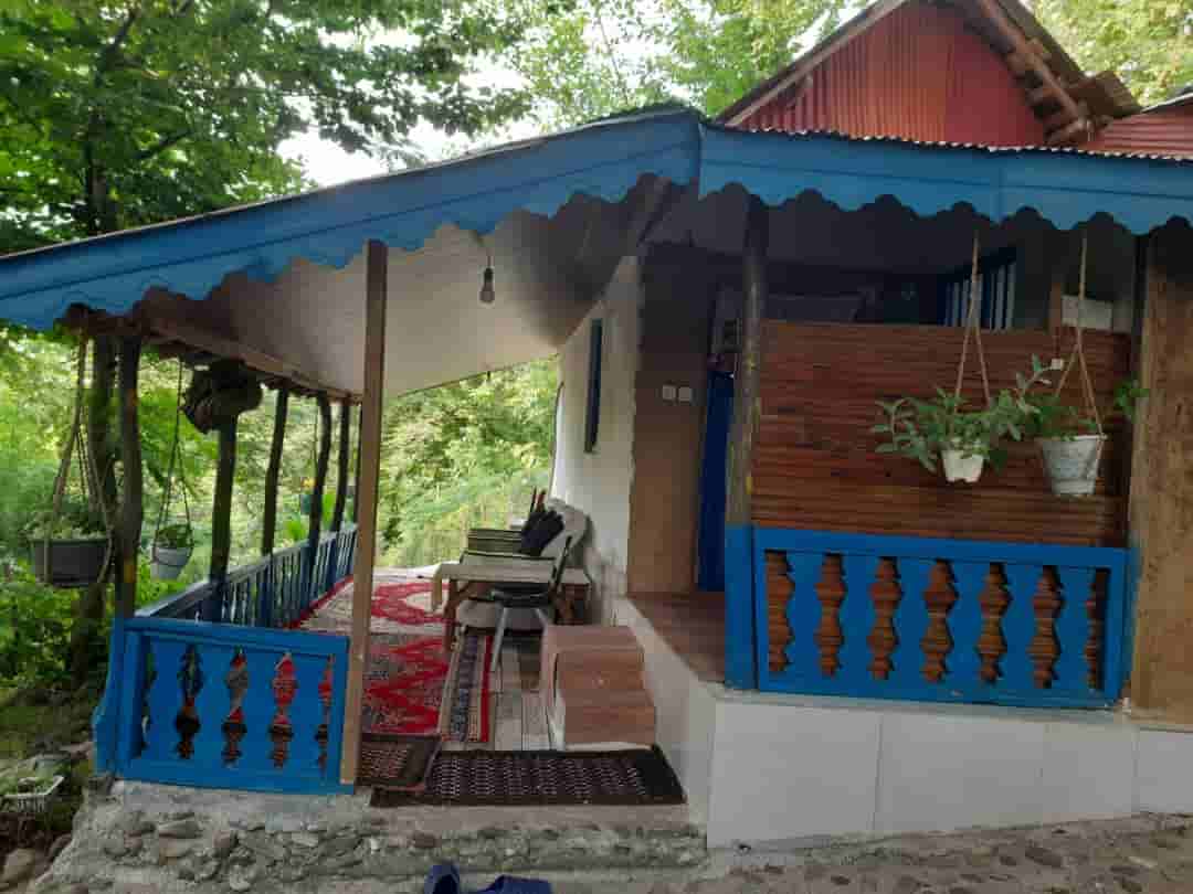 عکس اجاره سوئیت سنتی کنار رودخانه در روستای ازبرم سیاهکل  