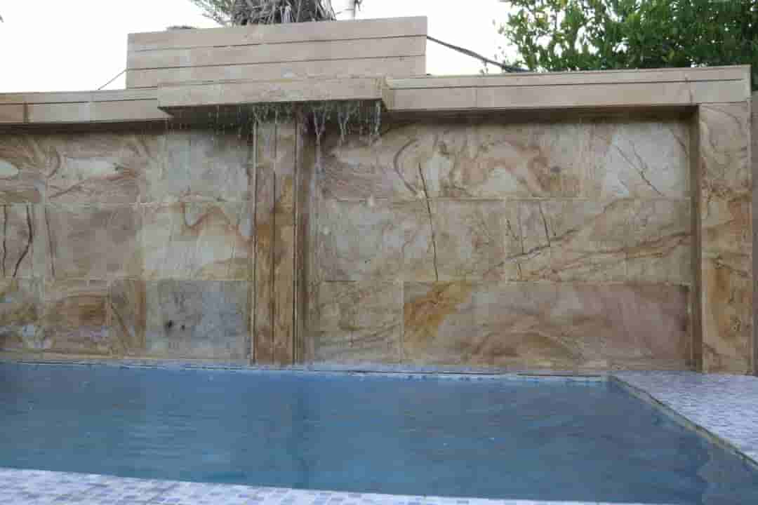 عکس اتاق سنتی در باب انار شهر خفر - بیژن و منیژه