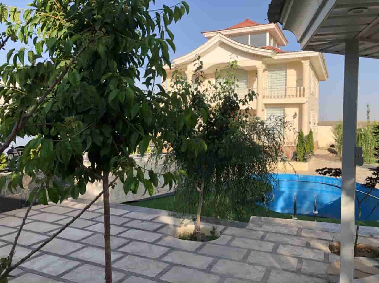 عکس اجاره ویلا استخر روباز در ده سربندان دماوند