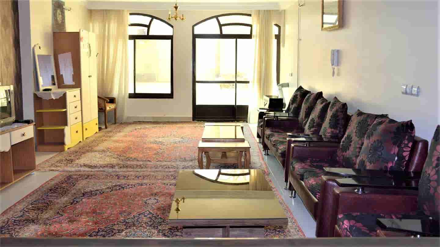 عکس اجاره منزل ویلایی در خیابان جی اصفهان - یک خوابه همکف