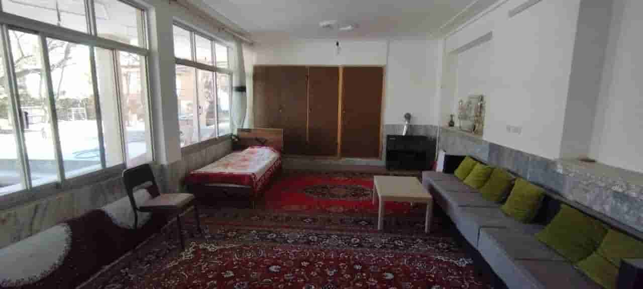 عکس اجاره سوئیت باغ نیاسر کاشان نزدیک به دریاچه