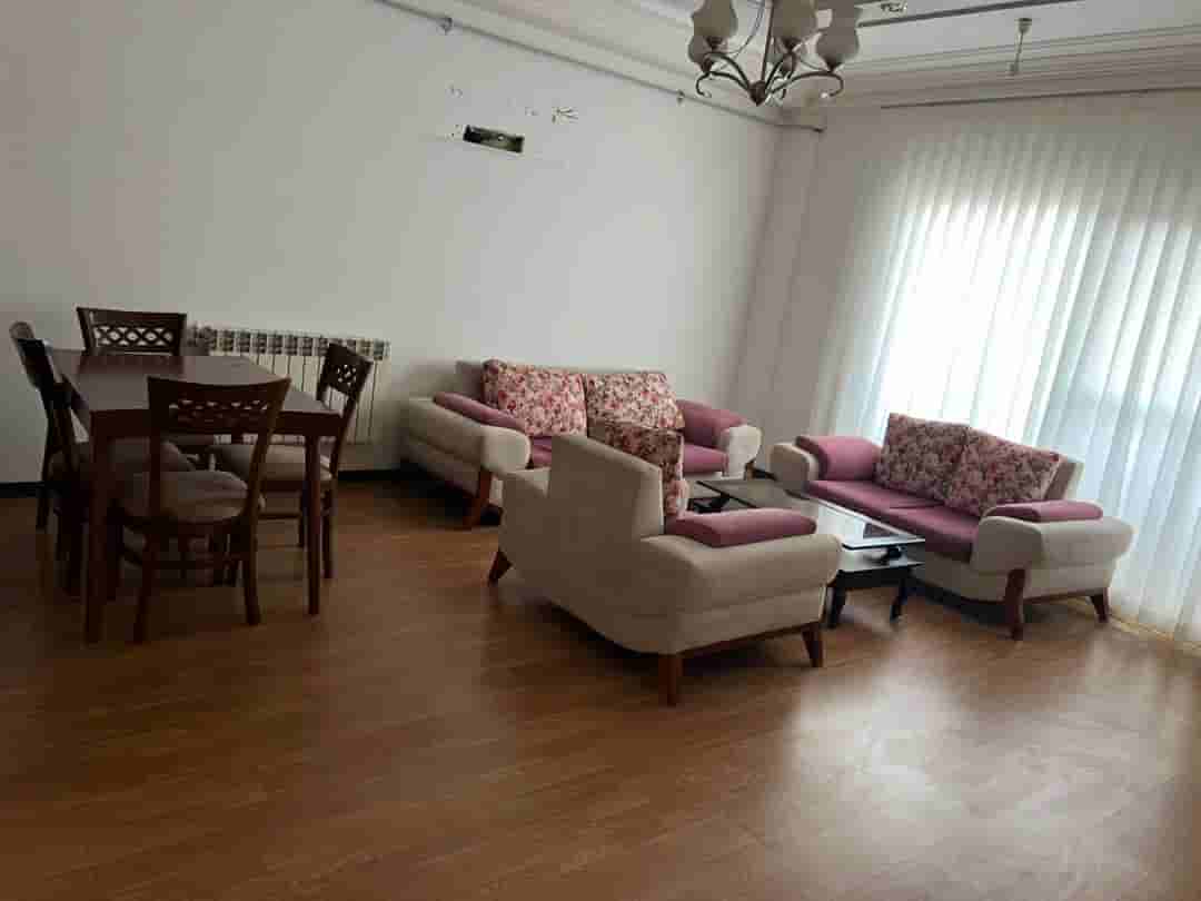 عکس اجاره آپارتمان مبله در خیابان امام خمینی بندر کاووس-دو خوابه طبقه اول80 متری