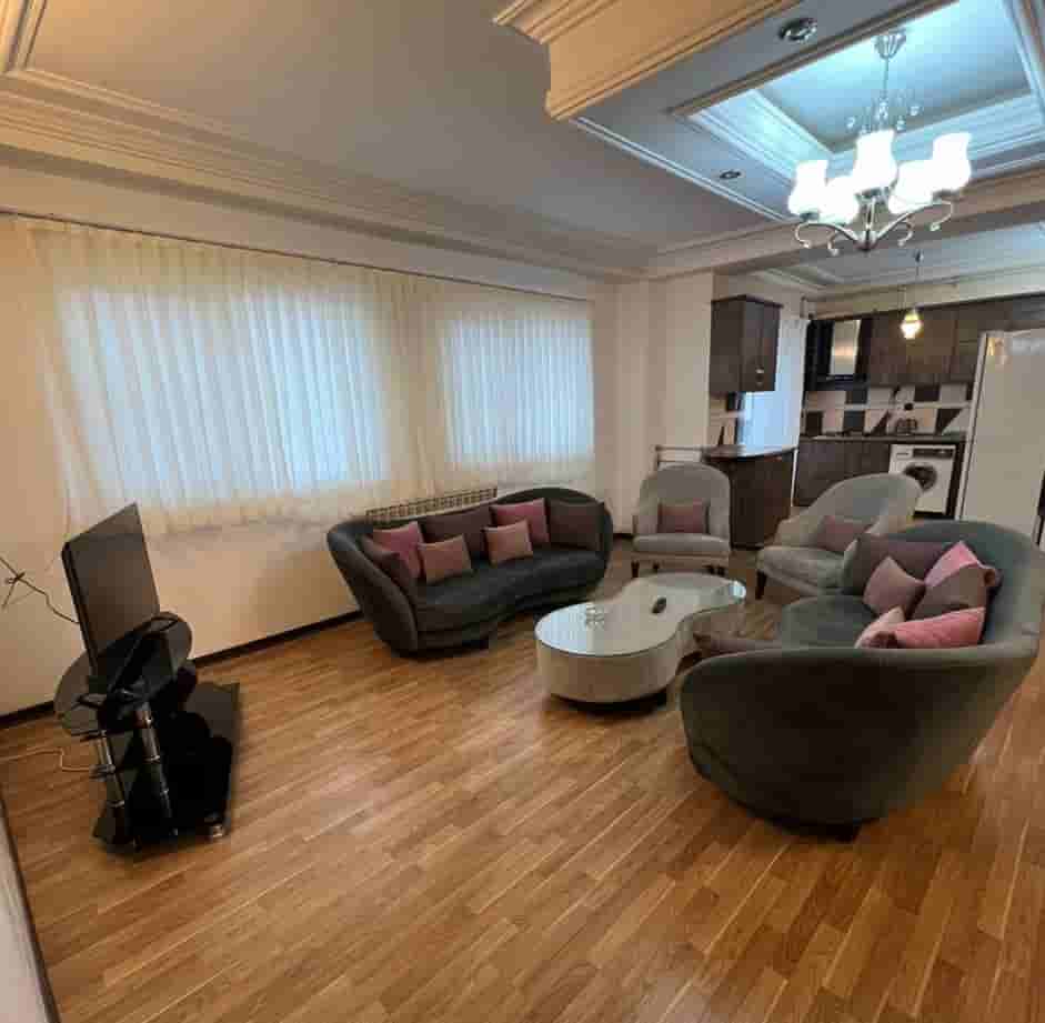 عکس اجاره آپارتمان مبله در خیابان امام خمینی بندر کاووس.دو خوابه طبقه اول90 متری