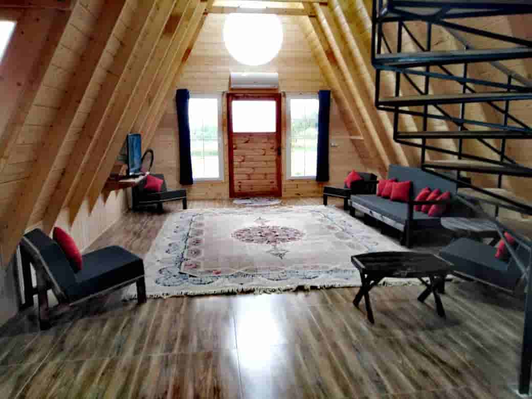 عکس کلبه سوئیسی در سیاه بیل اسالم-دو خوابه