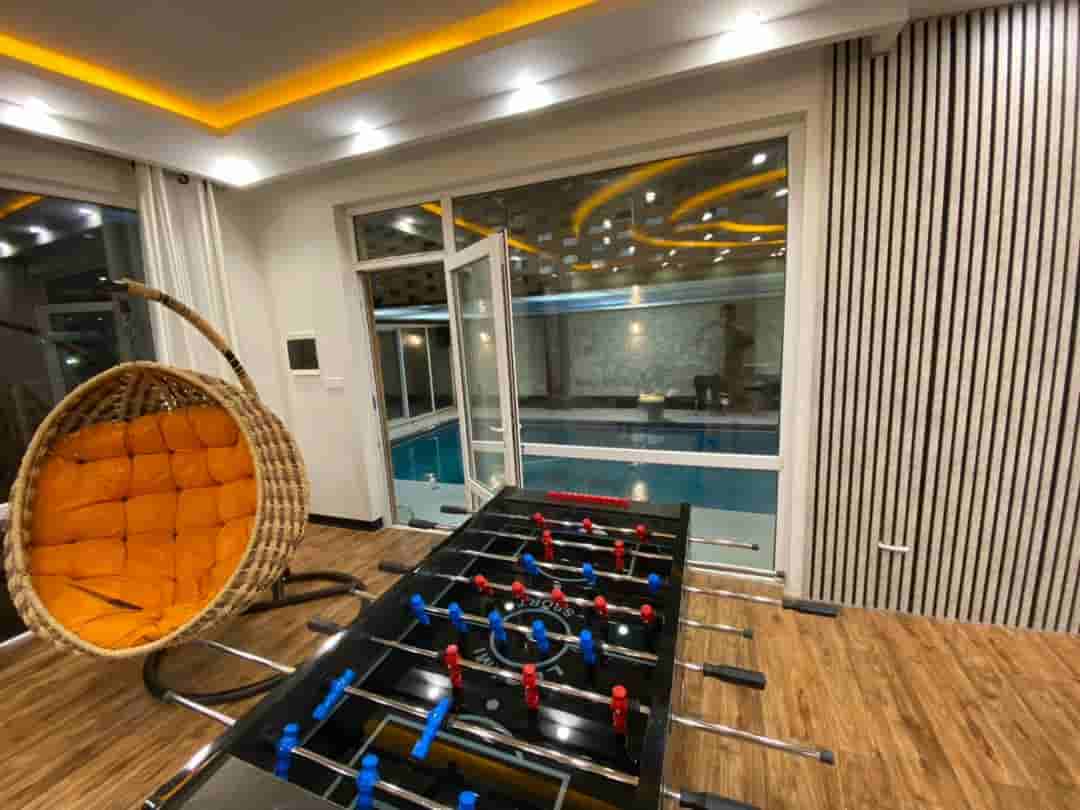 عکس اجاره ویلا دوبلکس با استخر سرپوشیده آبگرم در چهارباغ - 3 خواب