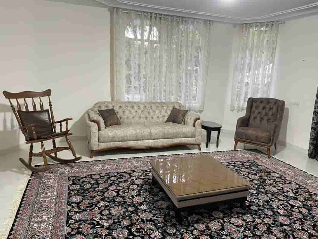 عکس ویلا با استخر روباز آبگرم در شهریار