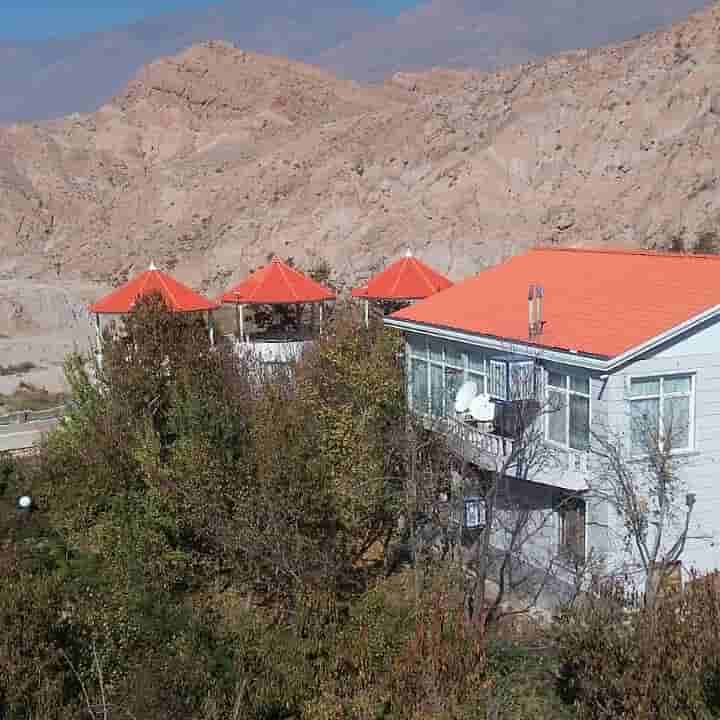 عکس اجاره  سوئیت کوهستانی در حصار نیشابور 