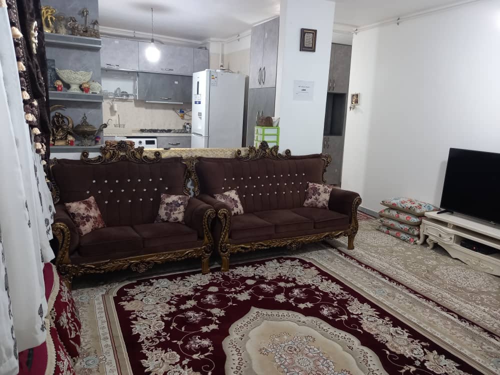 آپارتمان دوخوابه در خیابون حرم به حرم - گناوه