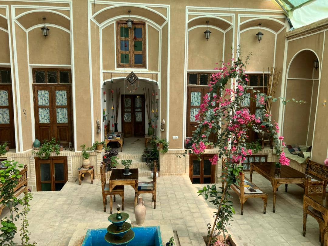 اجاره اتاق بومگردی در بلوار امام یزد  - سپیده