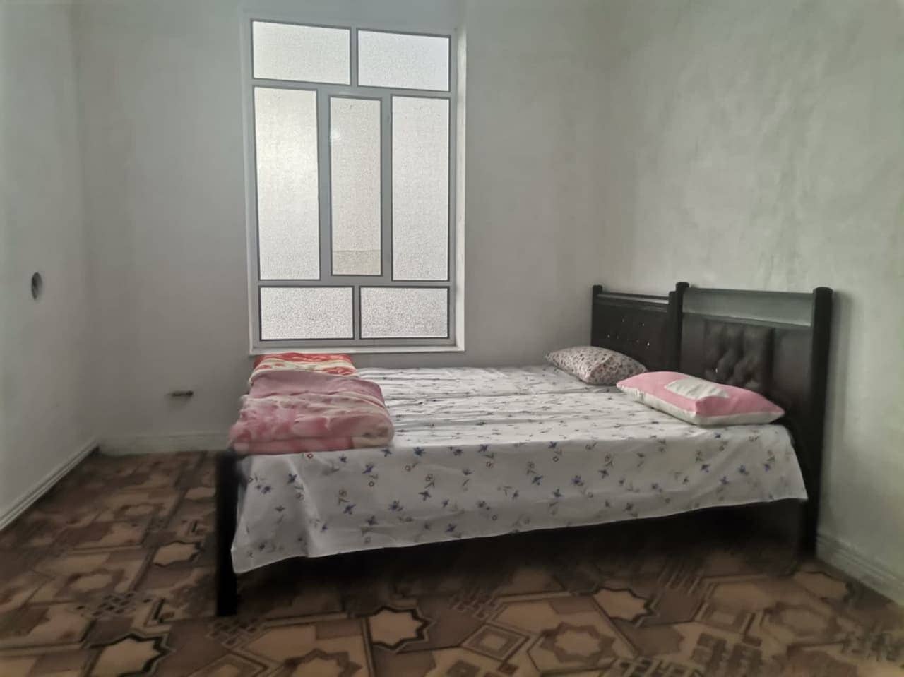 اجاره منزل ویلایی در طالقانی سی سخت - تک خواب نما و محوطه 