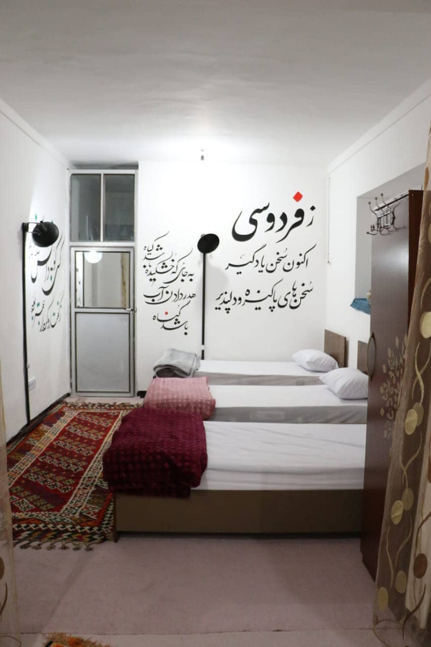  خانه سنتی در باب انار شهر خفر - سین دخت