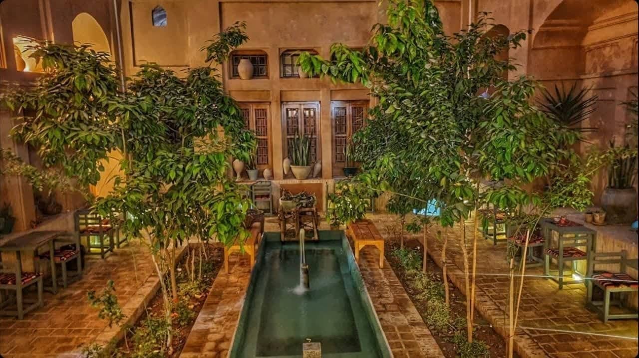 اجاره بومگردی سنتی در خیابان امام یزد - دوتخته