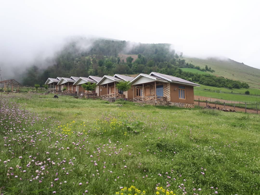 کلبه چوبی در جاده ییلاقی روستای گودول - 3