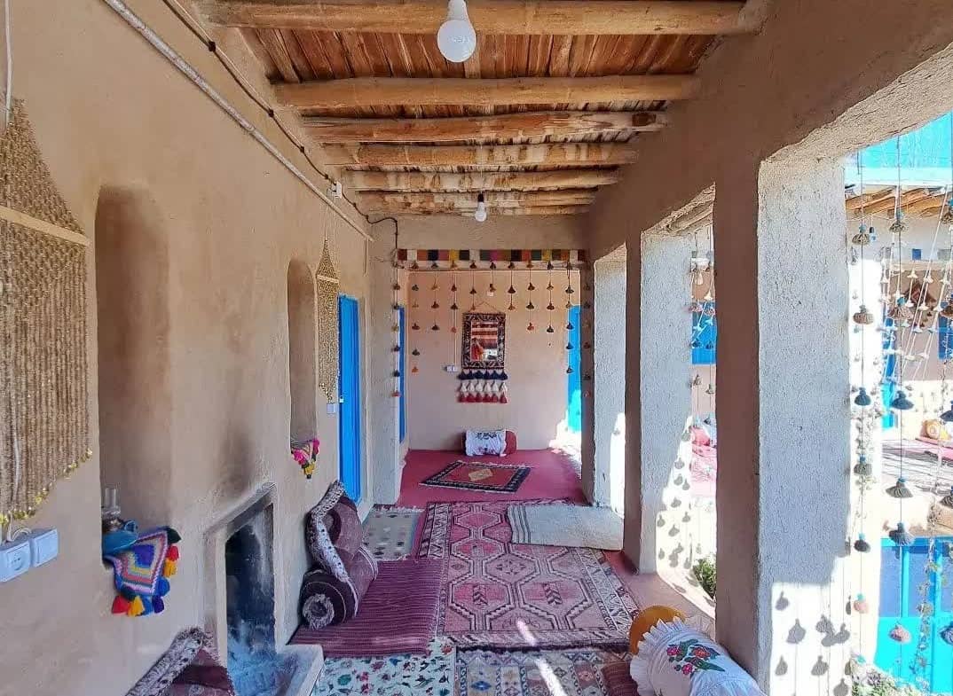 اجاره اتاق بومگردی در روستا پلکانی کریک - بالانشین نمای اقامتگاه