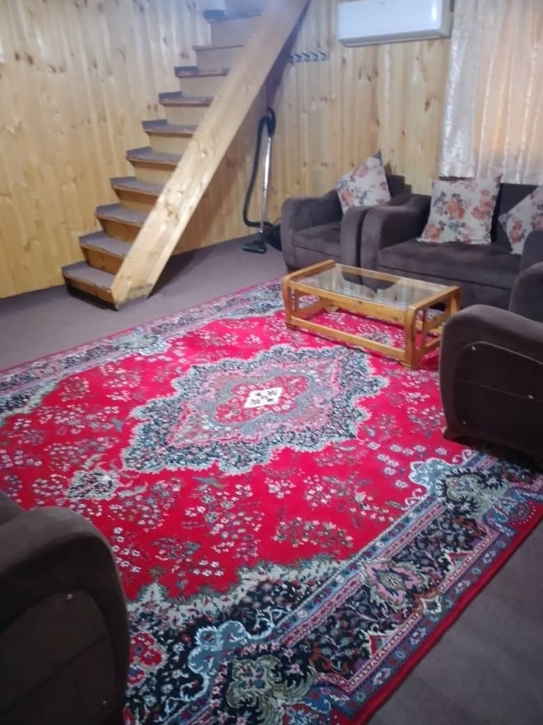 کلبه چوبی در جاده ییلاقی طاسکو ماسال