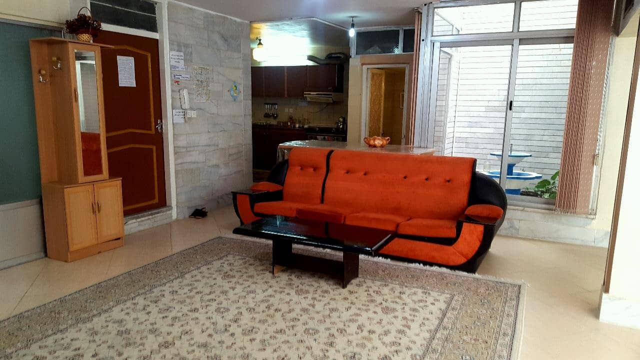 اجاره منزل مبله در طالقانی اصفهان - دوخوابه منفی یک سالن