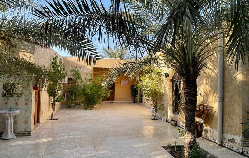 رزرو خانه سنتی  تخت دار در طبل قشم نزدیک ساحل - سلونی