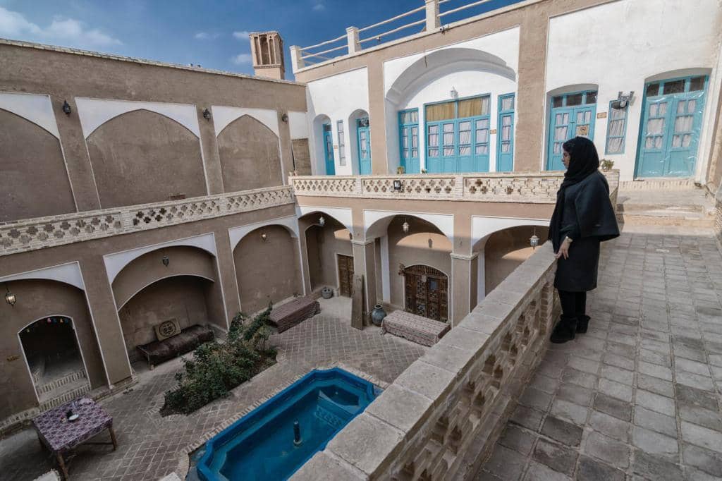 اجاره خانه سنتی در کمال الملک کاشان - یلدا
