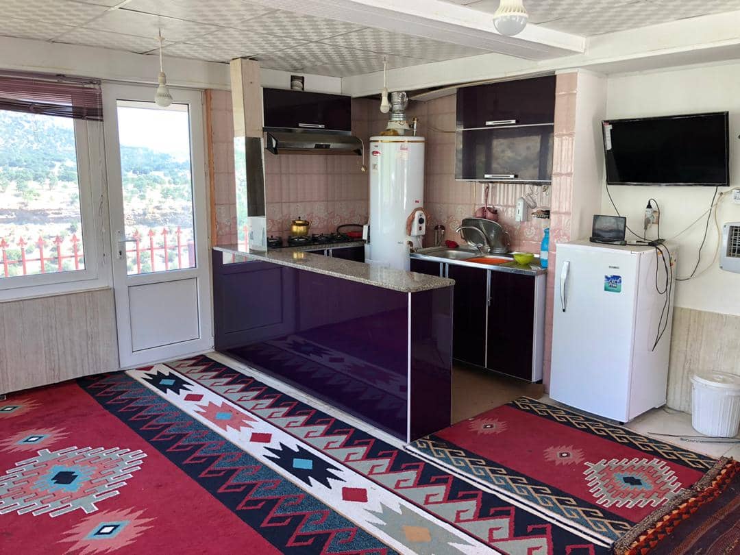 اجاره آپارتمان کوهستانی در بیاره سی سخت - شیشه ای