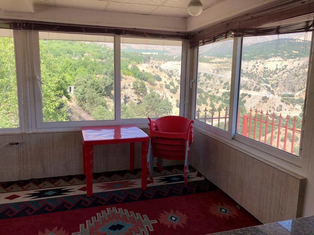 اجاره آپارتمان کوهستانی در بیاره سی سخت - شیشه ای