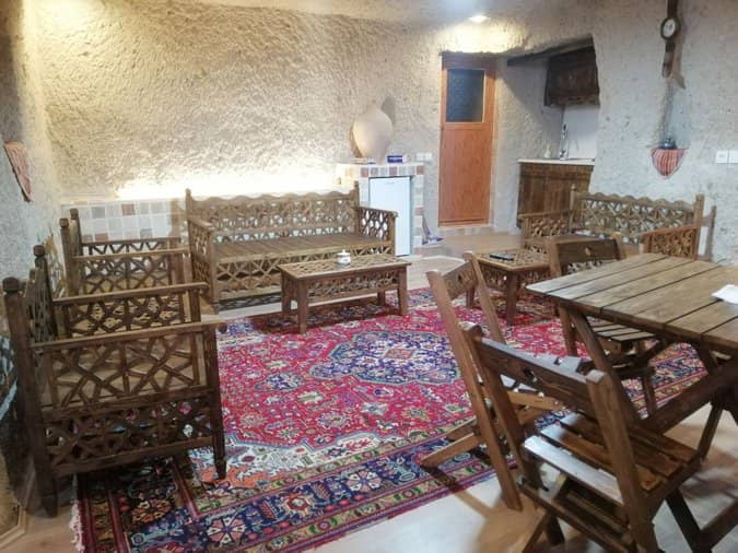 اقامتگاه صخره ای کوهستانی با جکوزی در کندوان - vip