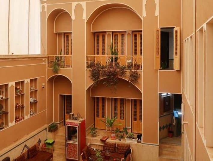 اجاره سوئیت سنتی در امام خمینی یزد