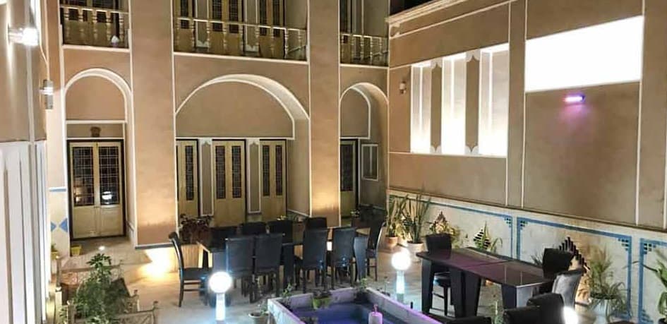 اجاره هتل سنتی در امام خمینی یزد