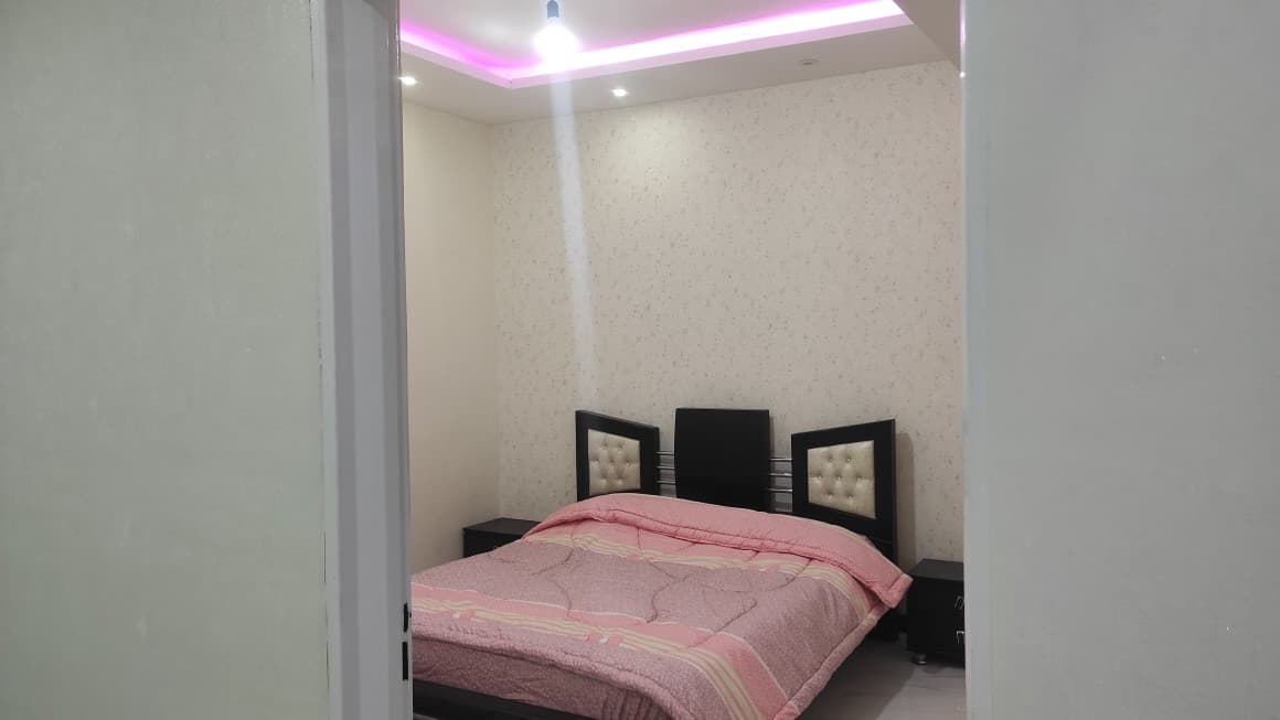 اتاق 2 