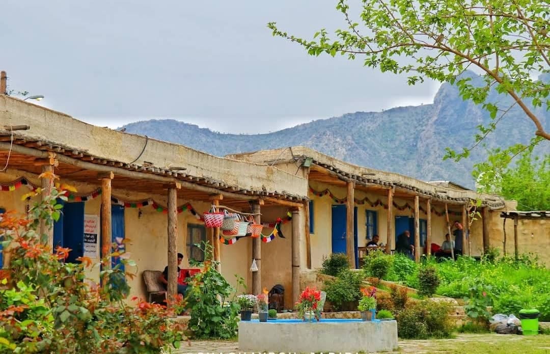 اتاق بومگردی روستای تکاب ایذه - اتاق شیموت