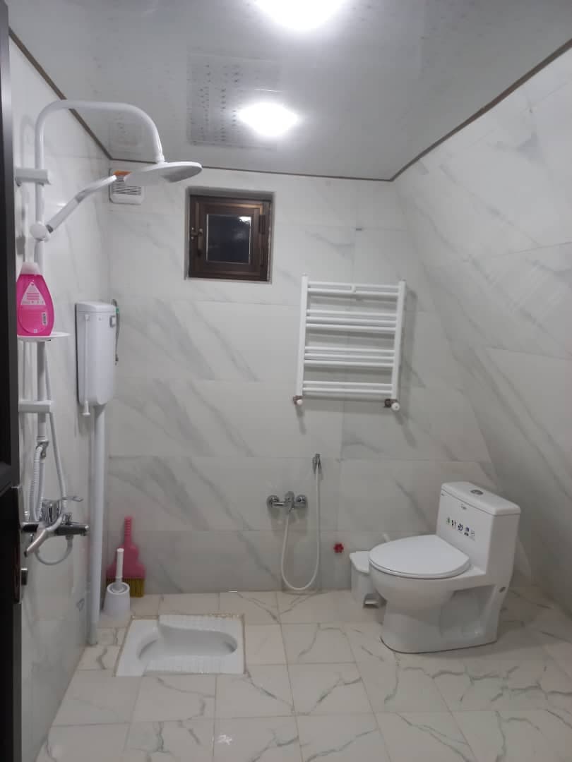 حمام و سرویس بهداشتی