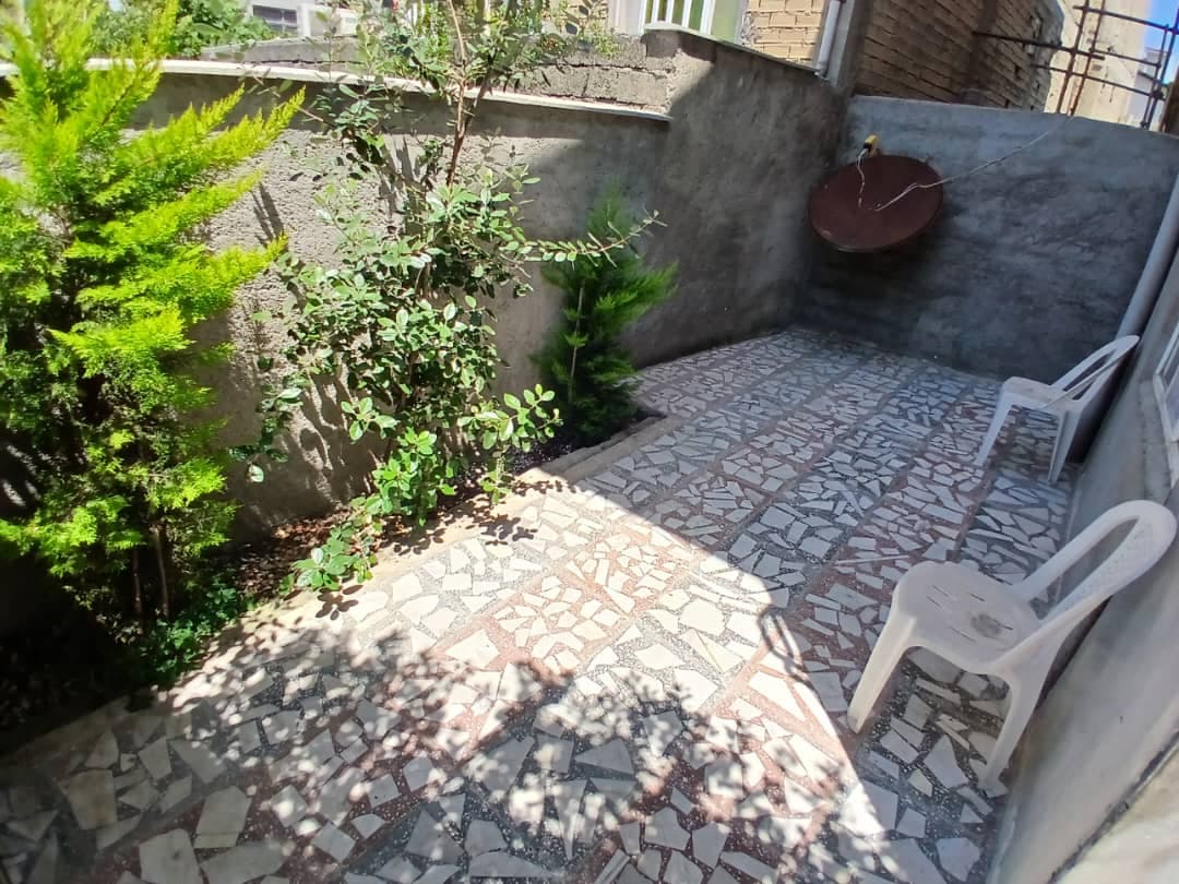 حیاط