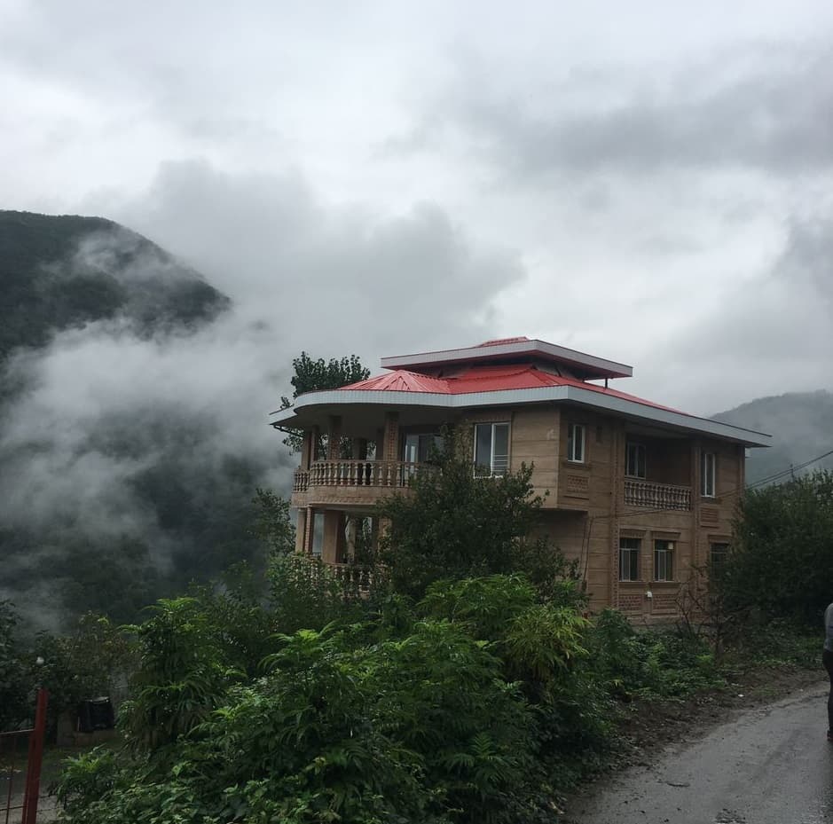 اجاره ویلا با استخر آبگرم در گردنه حیران آستارا