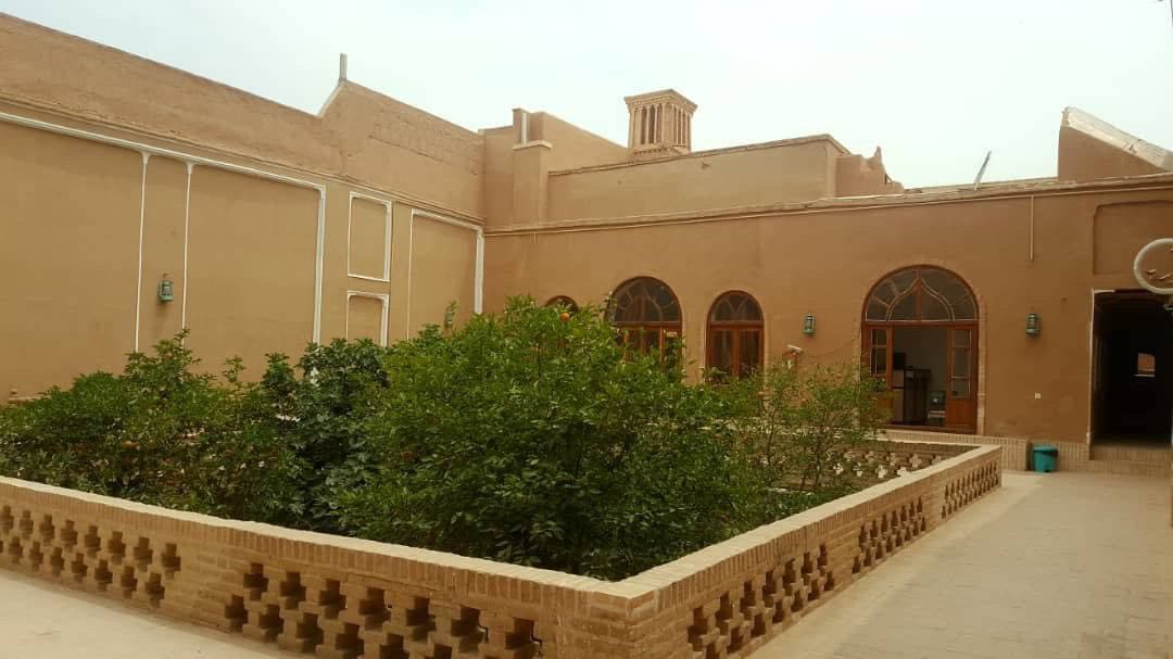 اجاره اتاق بومگردی در بلوار بسیج یزد - اتاق کرشمه