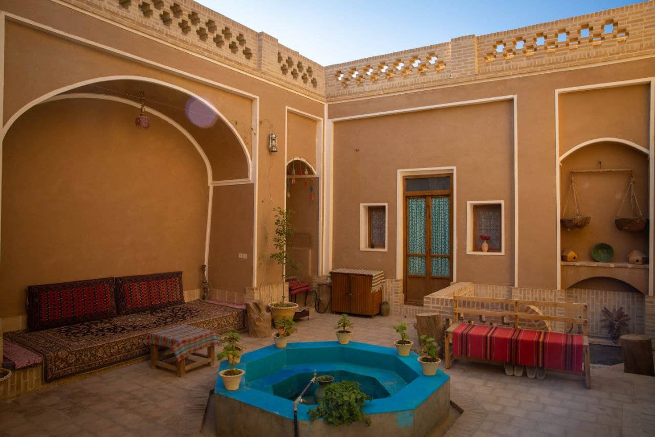 اجاره اتاق بومگردی در اردکان یزد