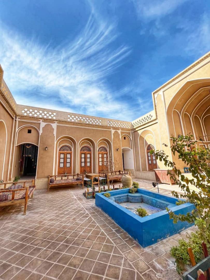 اجاره اقامتگاه سنتی در اردکان یزد