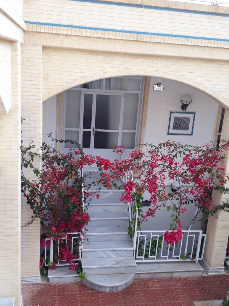 اجاره خانه سنتی در بعثت یزد - گلستان